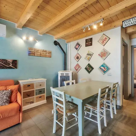 Sunset With Air Conditioning And View Apartament Perledo