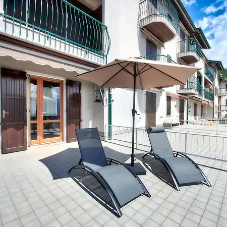 Sunset With Air Conditioning And View Apartament Perledo