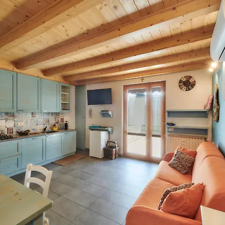 Appartement Sunset With Air Conditioning And View Perledo