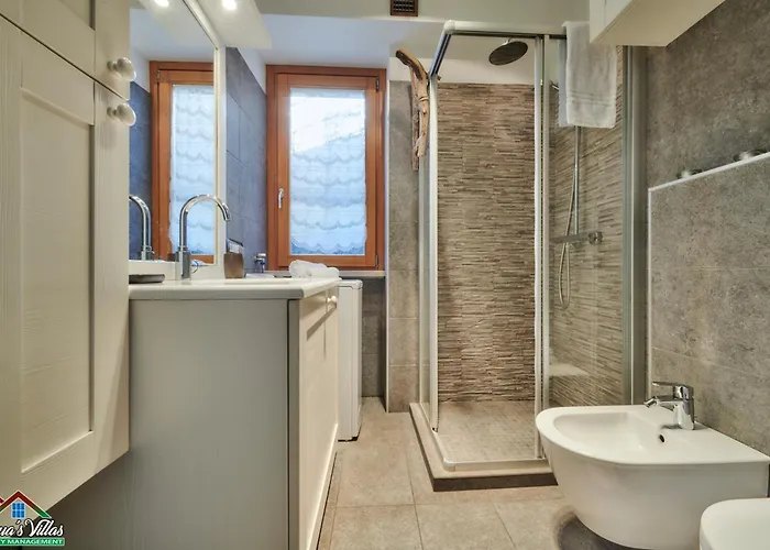 Sunset With Air Conditioning And View Apartman Perledo